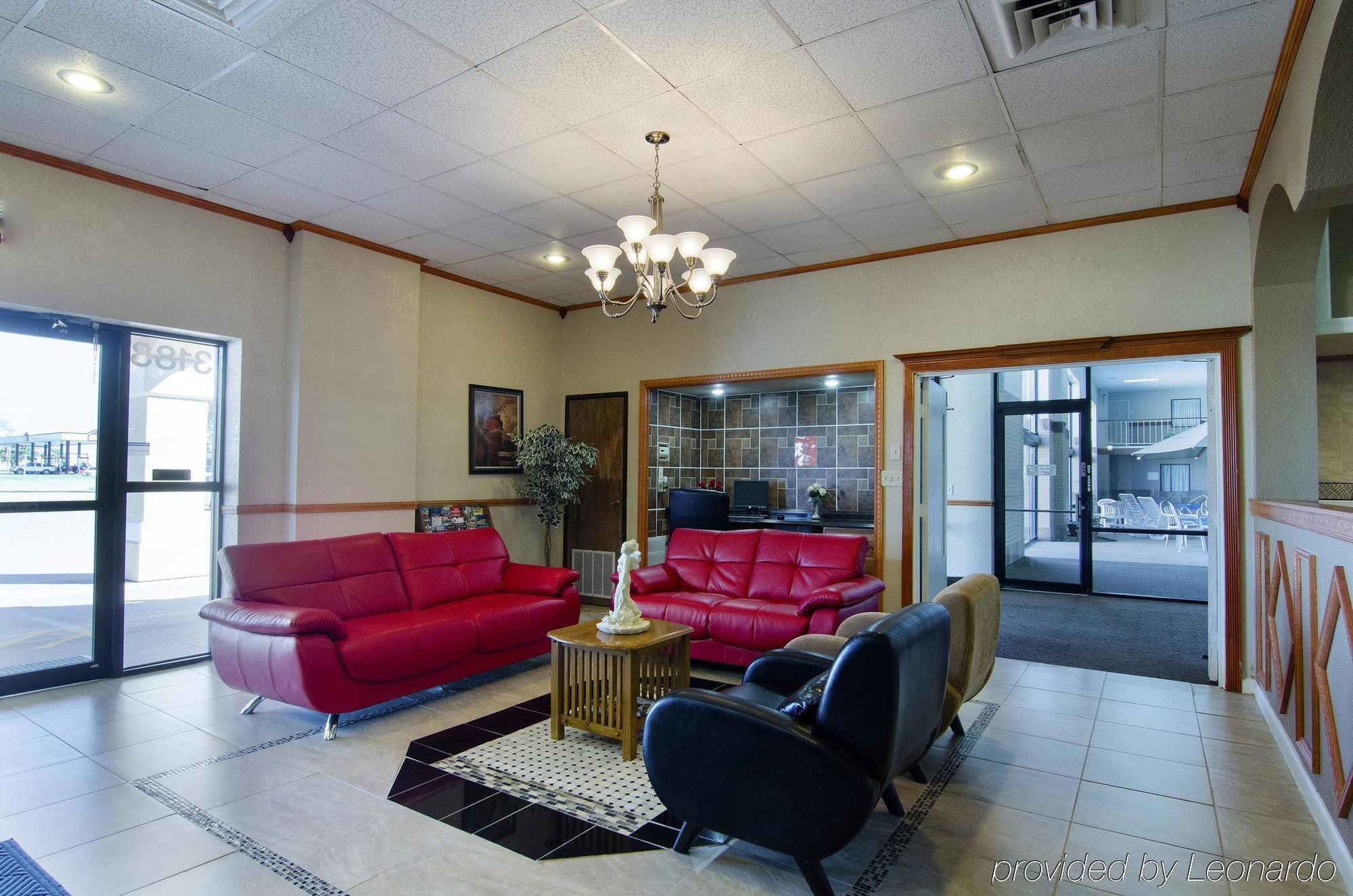 America'S Best Inn And Suites Emporia Εξωτερικό φωτογραφία